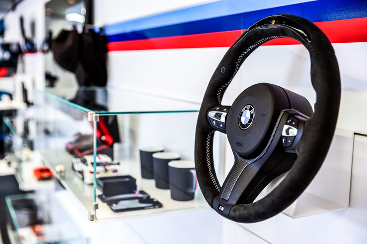 BMW Roadshow Interior Image 15