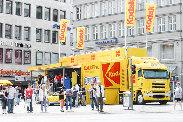 Kodak truck with flags, all yellow Image 11