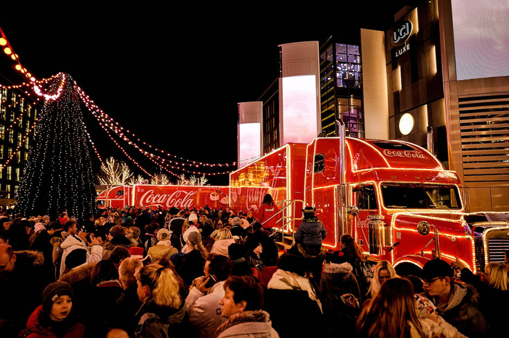 Christmas Truck Coca-Cola Image 1