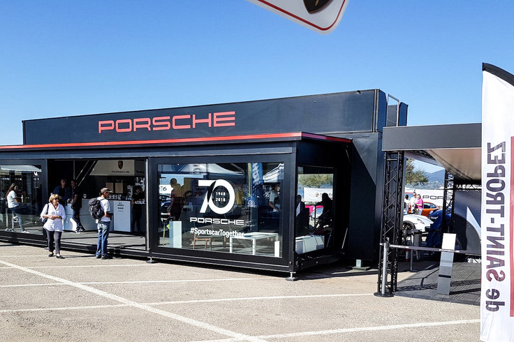 Showroom for Porsche Image 0