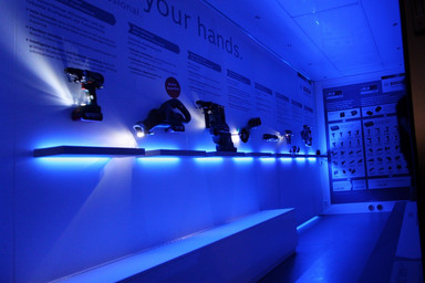 Blue illuminated interior for Bosch Professional Image 8