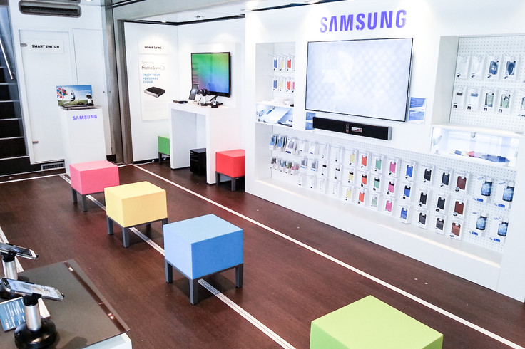 Samsung Showtruck Interior Image 4