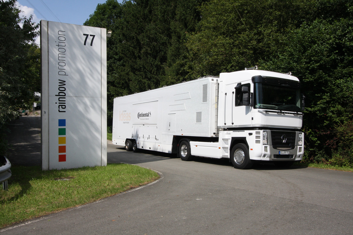 Continental Truck drives to the Hockenheimring