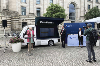 Vice President of the Bundestag German Bundestag Claudia Roth electric Vehicle Image 5