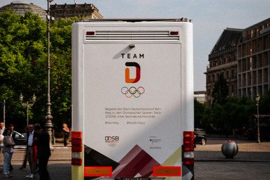 [Translate to English:] Deutsches Sport Marketing Olympia Einkleidungstruck  Image 8
