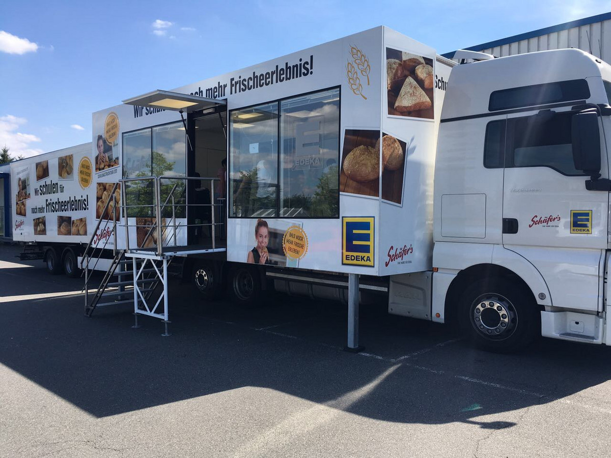 A mobile bakery for EDEKA