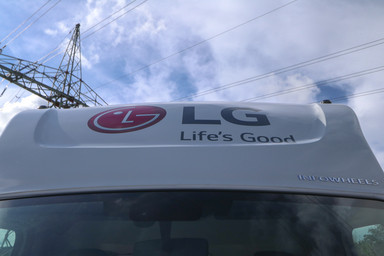 Life is good lg vehicle front Image 16