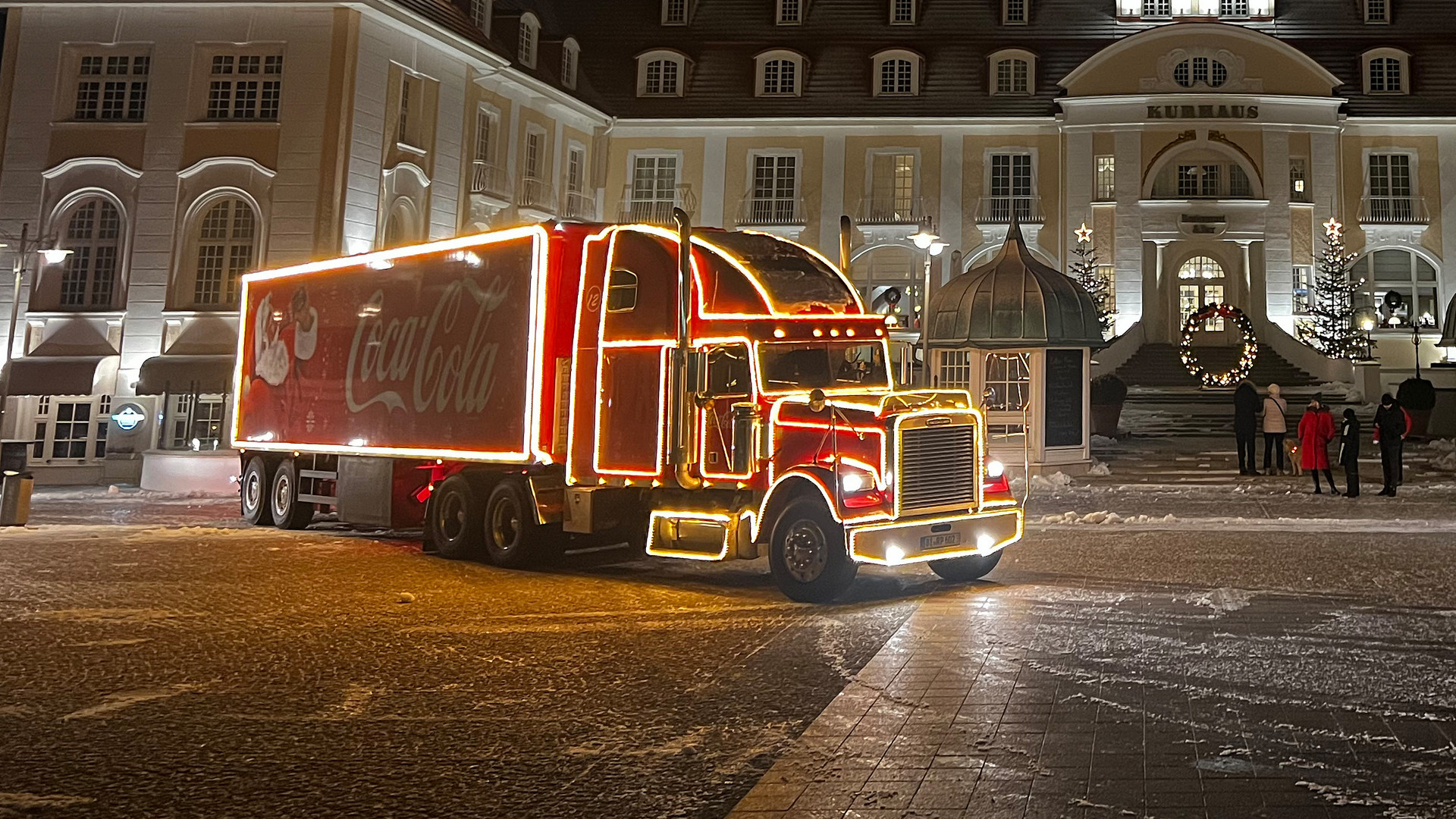 Coca-Cola Weihnachtstrucks 2023 - Rainbow Promotion