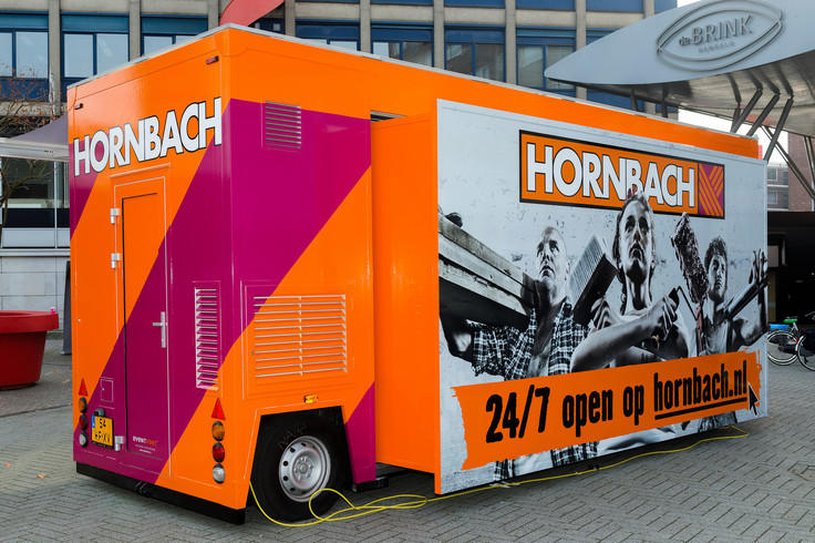 Mobile pop-up solution for Hornbach Image 7